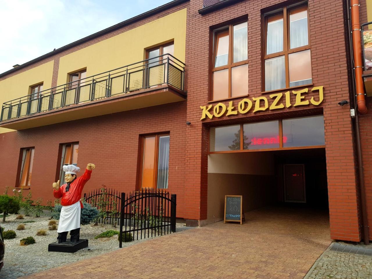 Zajazd U Piasta Kolodzieja Kruszwica Exterior foto